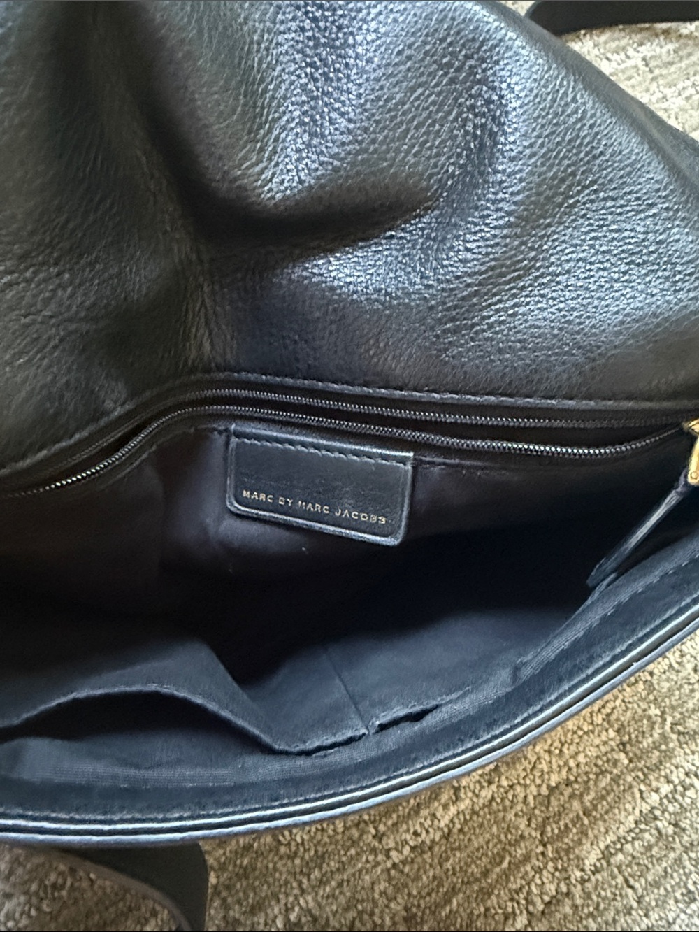 Marc by Marc Jacobs Classic Q Mini Natasha Crossbody Bag - Picture 6 of 9